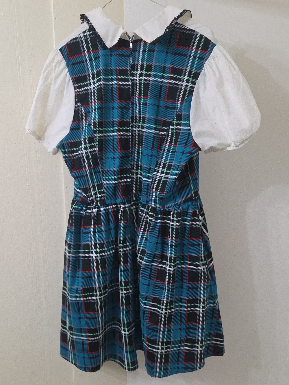 Monster High Frankie Stein Cosplay Dress - Picture 4 of 4